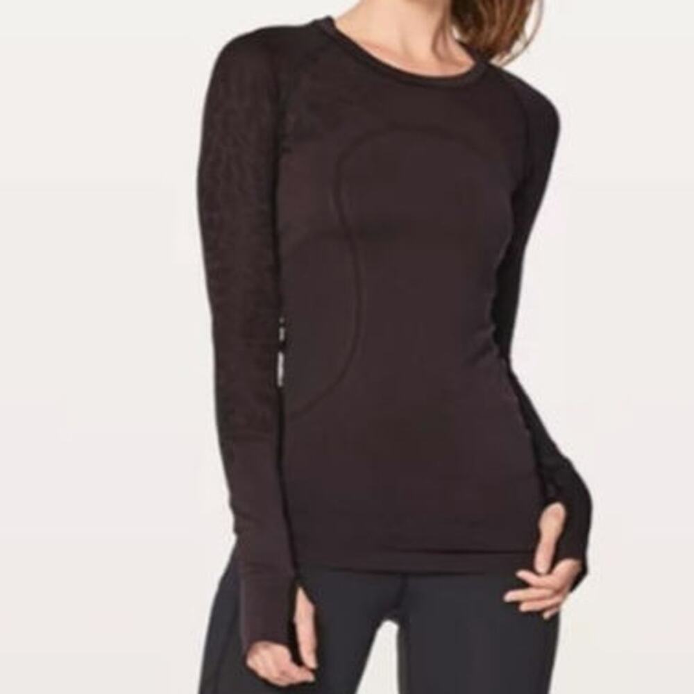 Lululemon Swiftly Tech Long Sleeve Crew Running Base Active Top Black Cherry